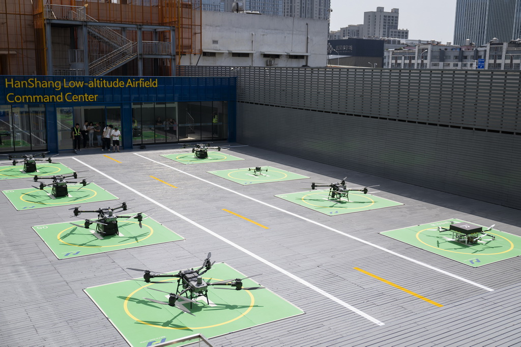 6月16日拍摄的汉商低空港停机坪。